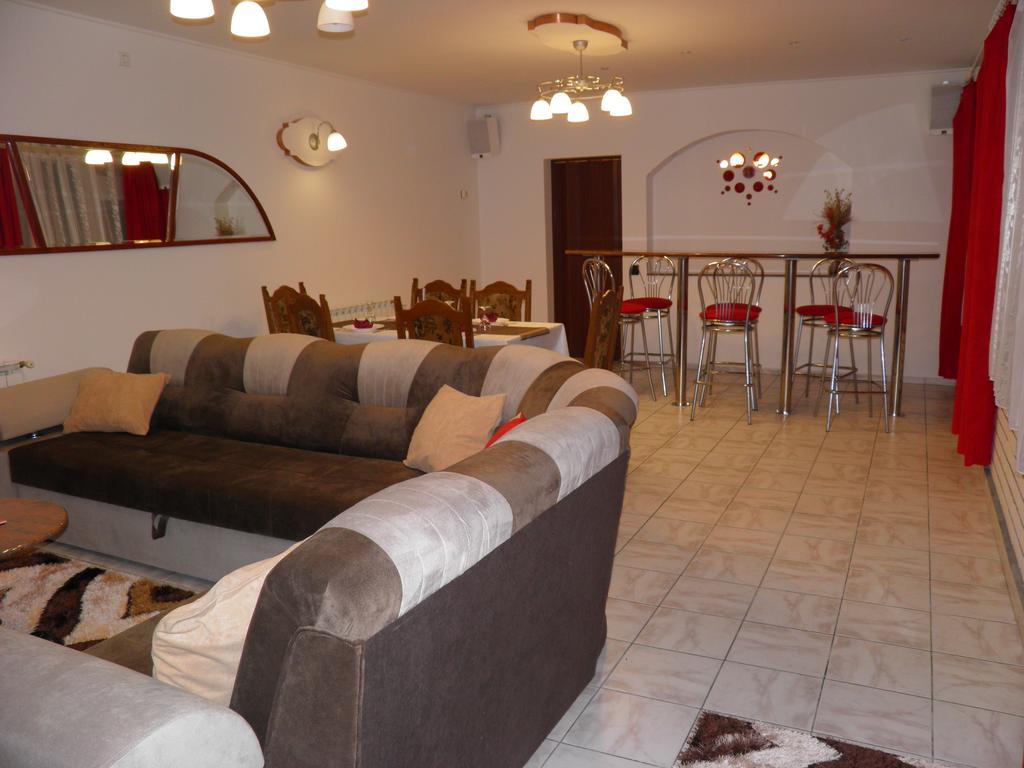 Apartman Marko Ogulin Ngoại thất bức ảnh